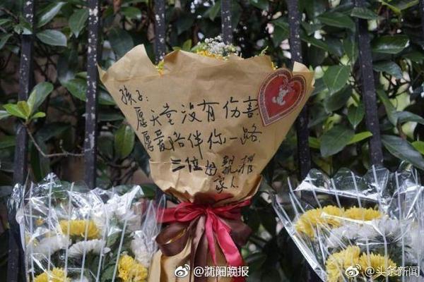 💥季后赛十佳表现：巴特勒狂轰56分逆天改命 约基奇封神！